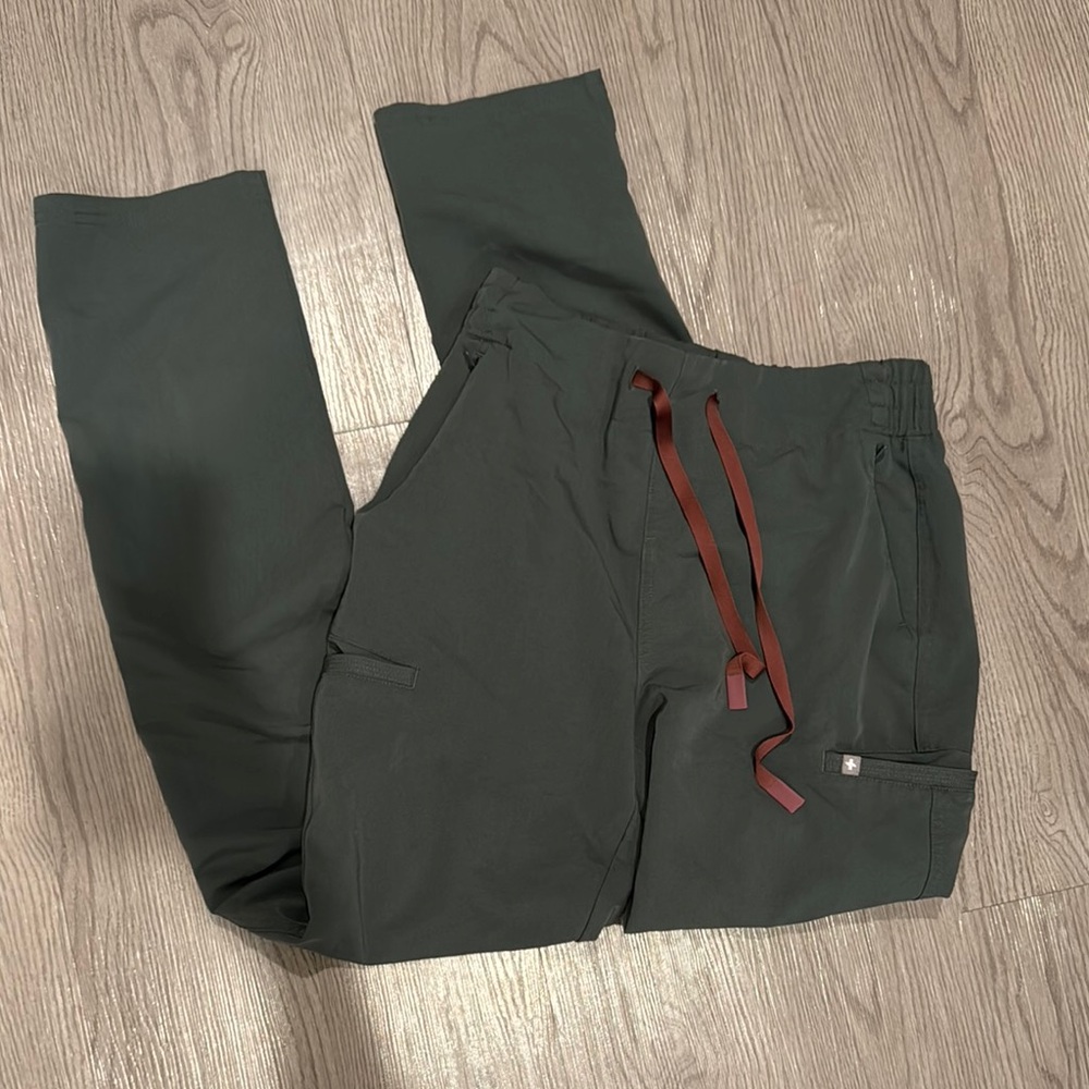FIGS Bonsai Evans Skinny Scrub pant TALL